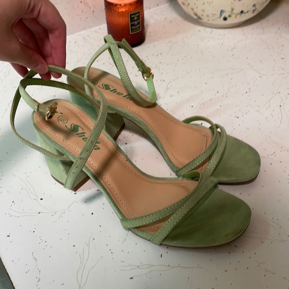 Women’s Light Green Heels